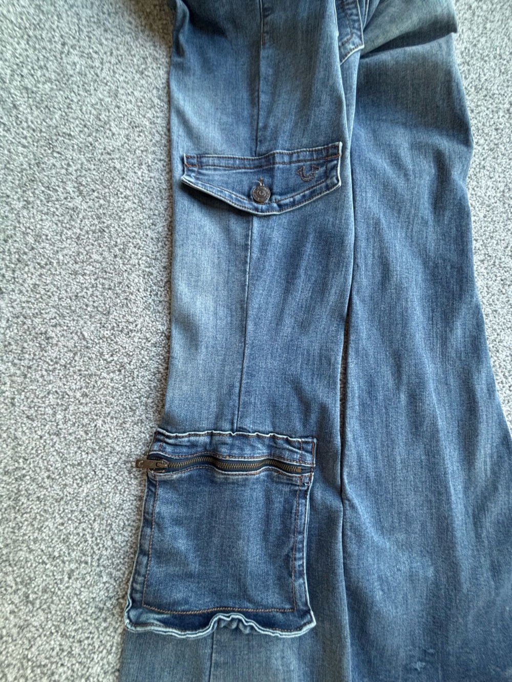 True Religion Becca Cargo Bootcut Jeans 30 Low Rise Y2K Rare Style - Picture 8 of 16
